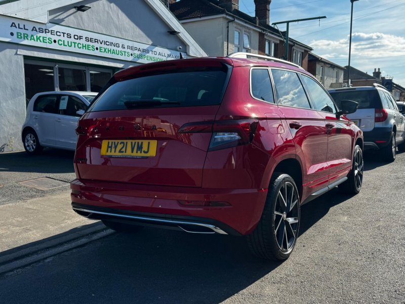 SKODA KAROQ