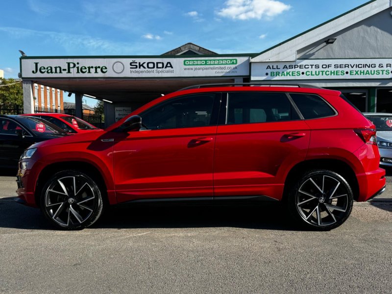 SKODA KAROQ