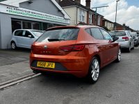 SEAT LEON