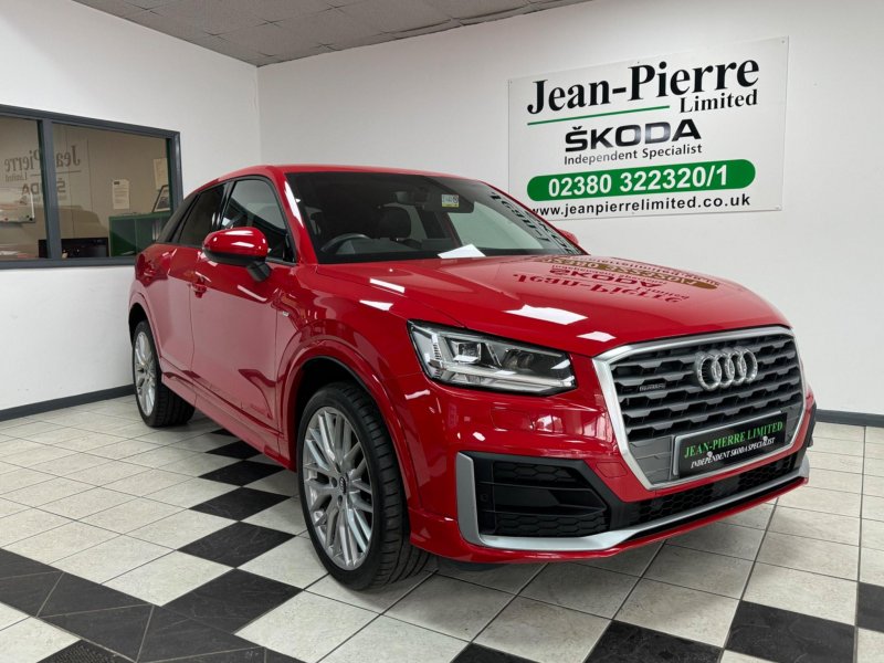 AUDI Q2