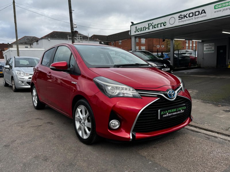 TOYOTA YARIS
