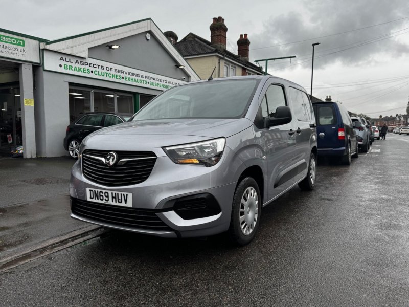 VAUXHALL COMBO