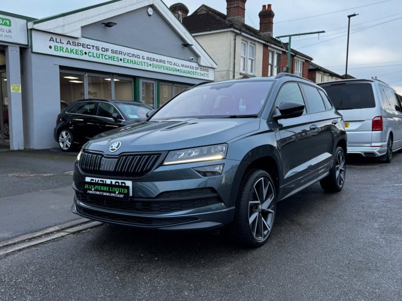 SKODA KAROQ