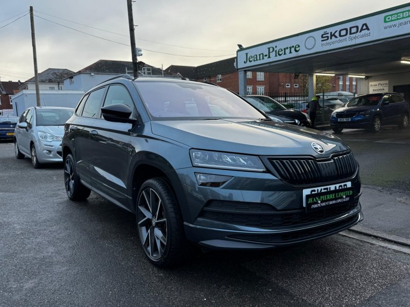 SKODA KAROQ