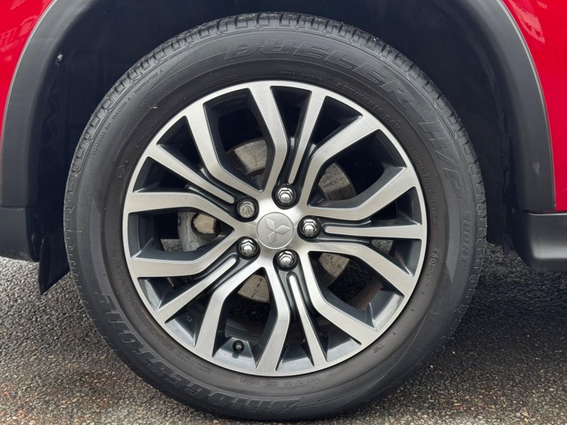 MITSUBISHI ASX