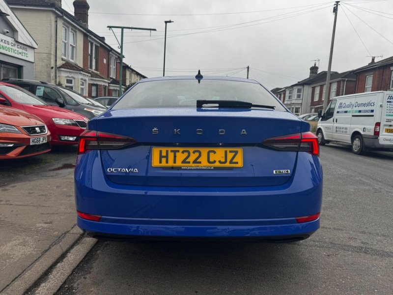 SKODA OCTAVIA