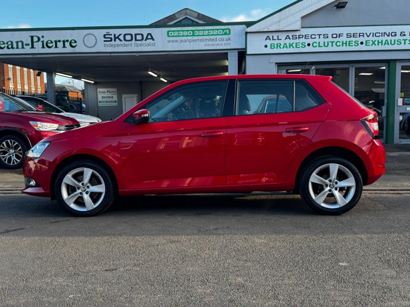 SKODA FABIA