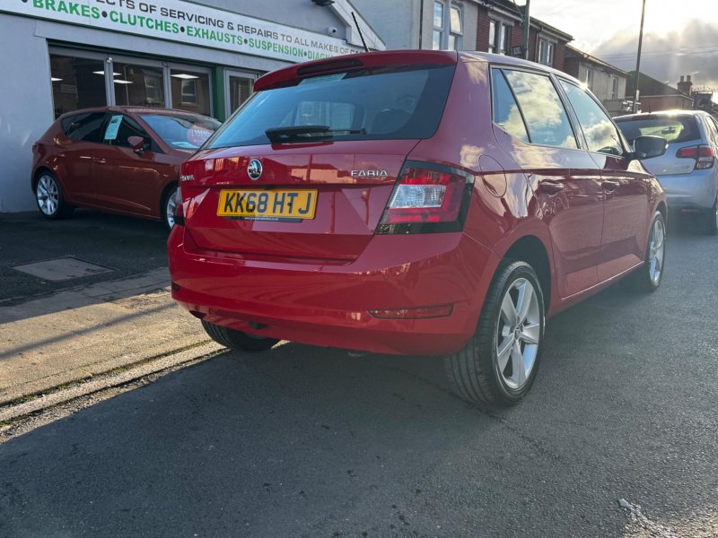 SKODA FABIA