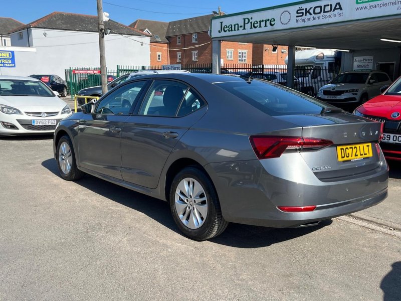 SKODA OCTAVIA