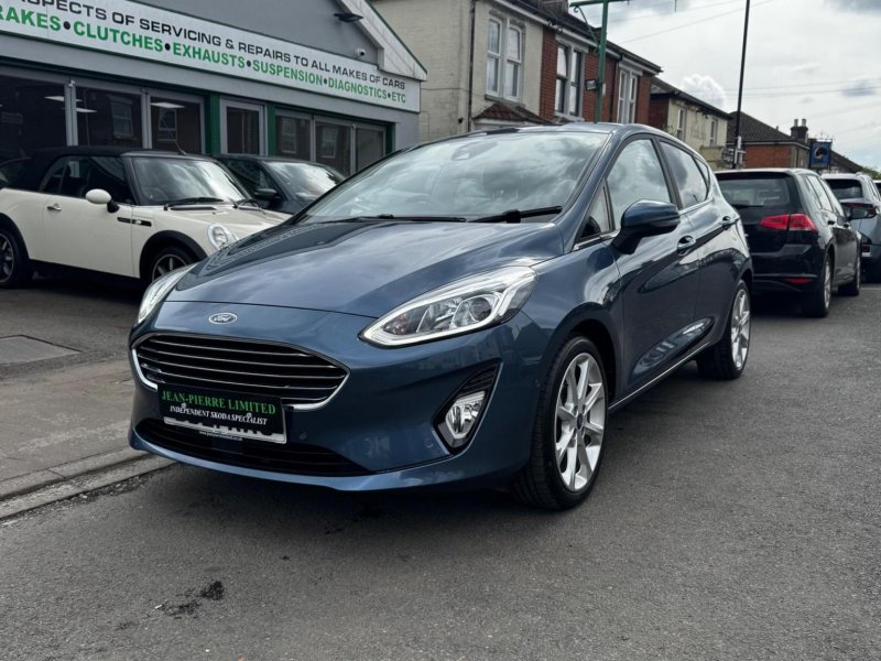 FORD FIESTA