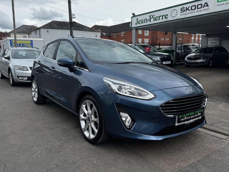 FORD FIESTA