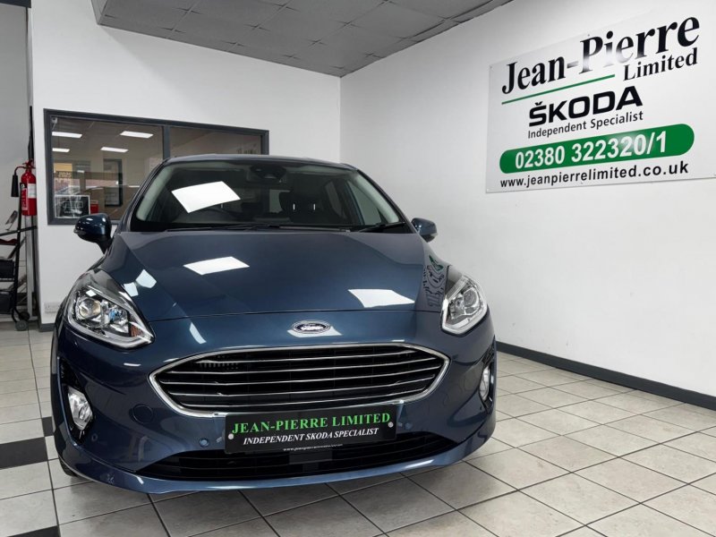 FORD FIESTA