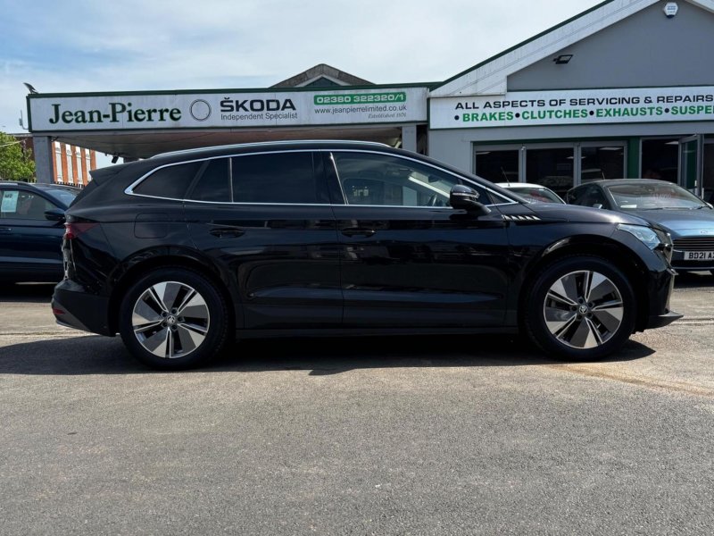 SKODA ENYAQ
