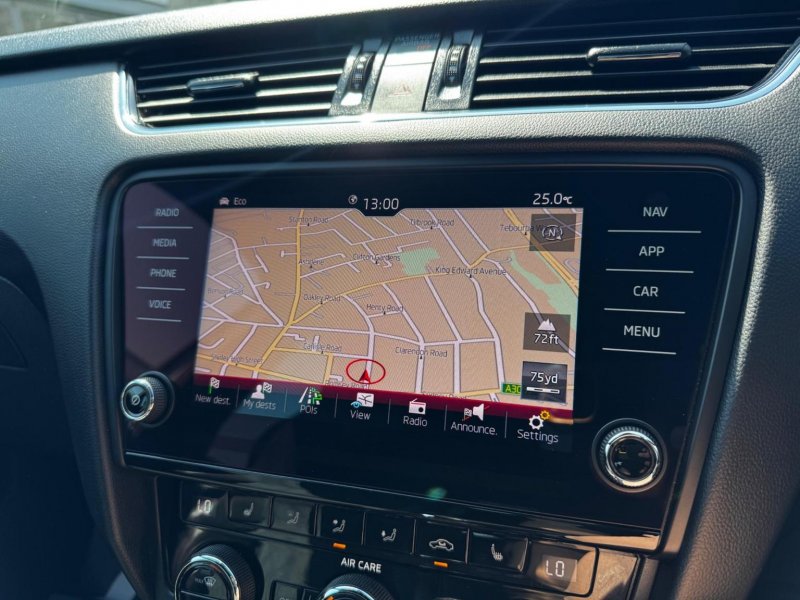SKODA OCTAVIA