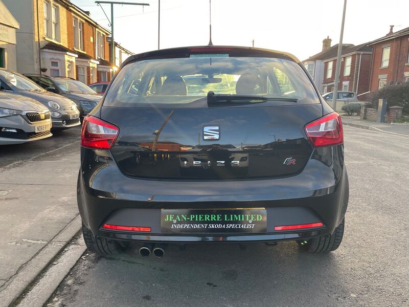 SEAT IBIZA